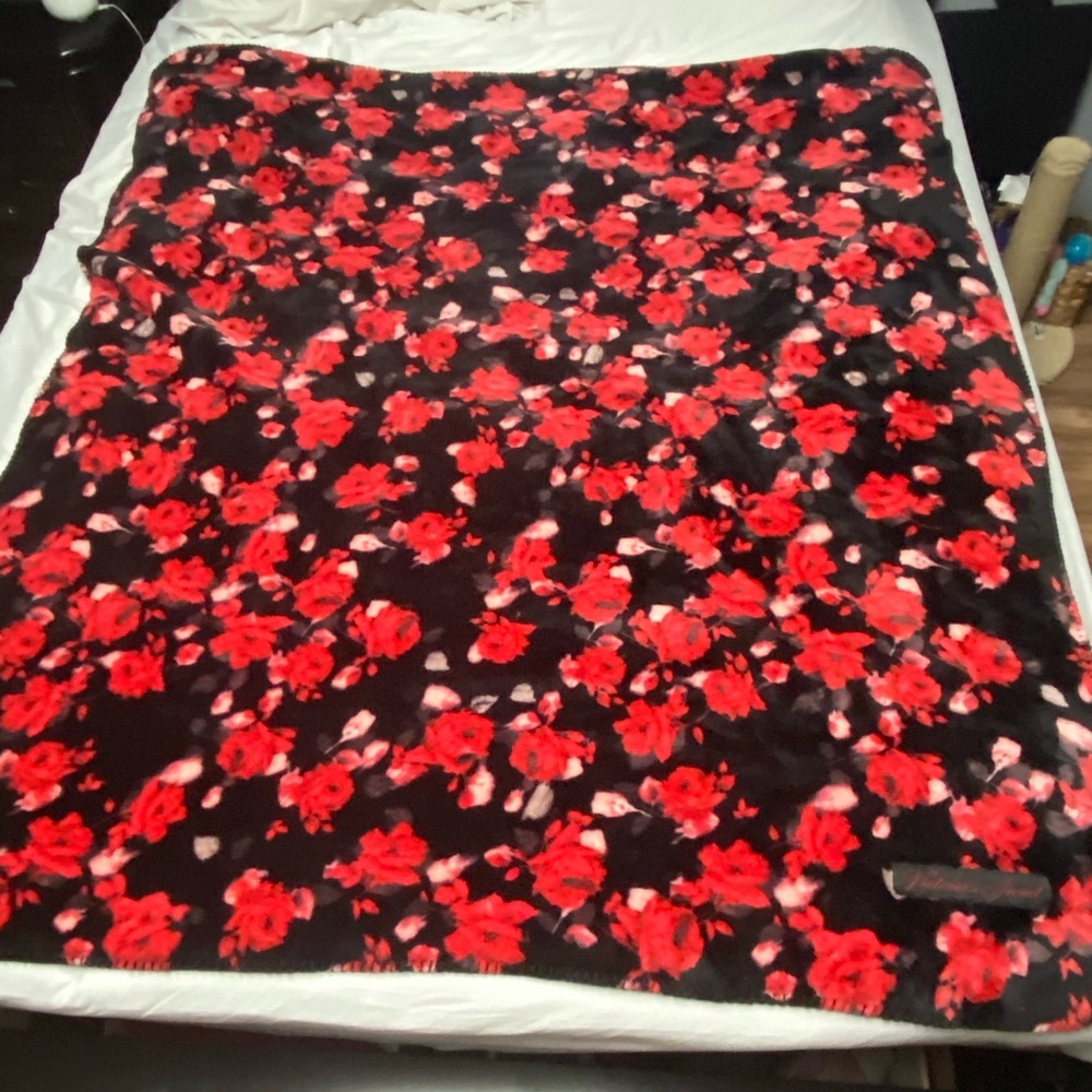 Victoria's Secret blanket.
